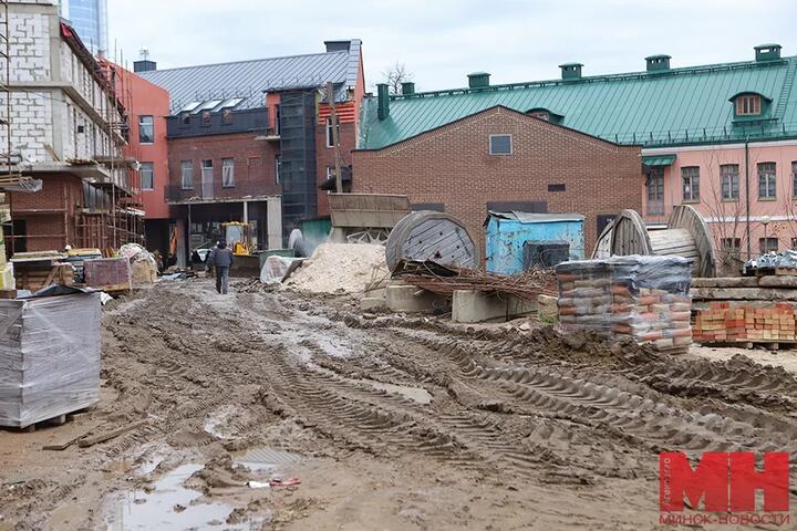 Стройка в Раковском предместье.